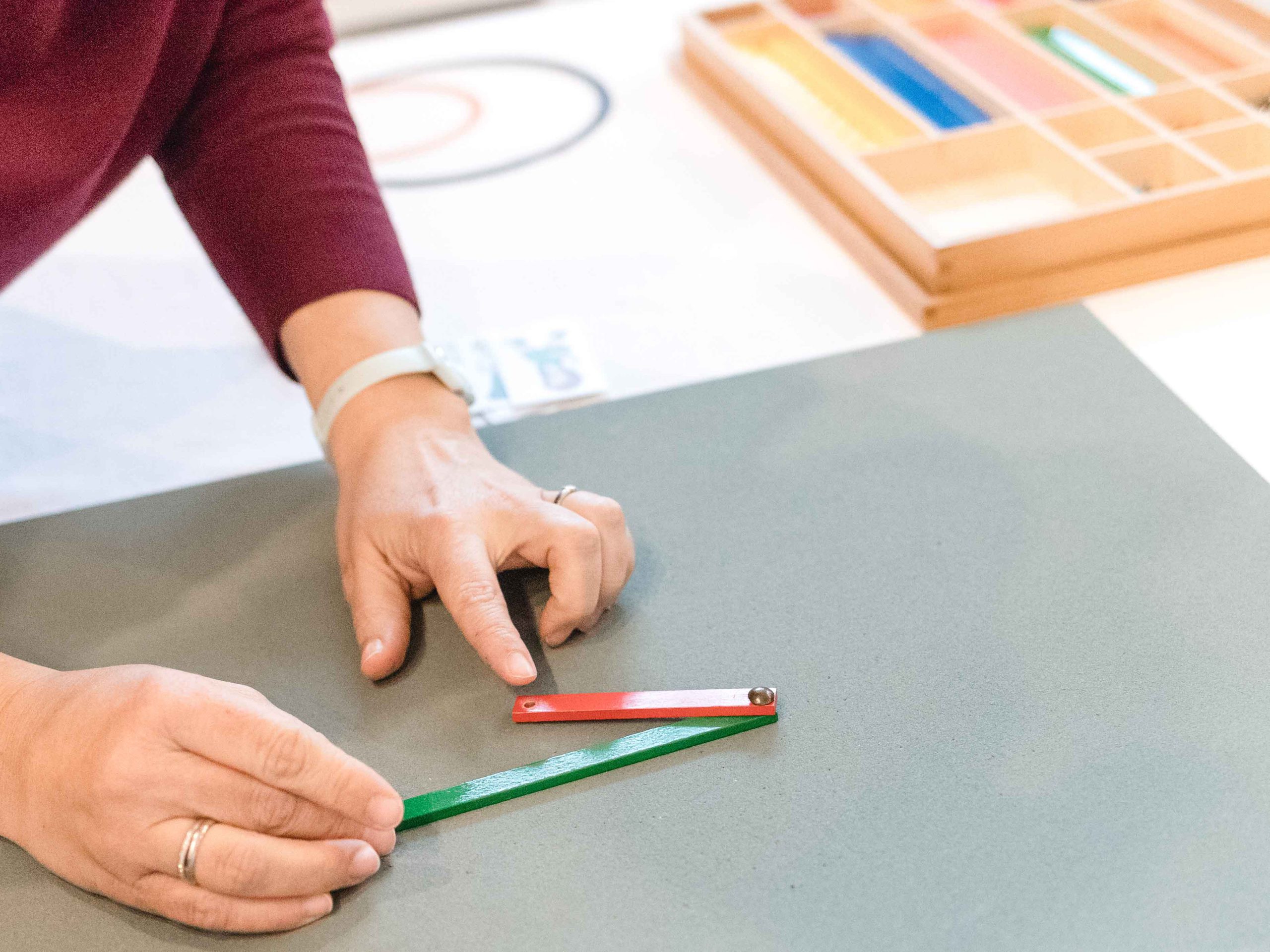 Montessori Geometrie Schule